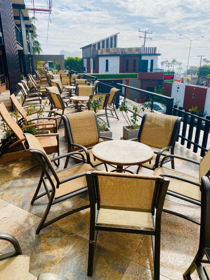 Hotel Fiesta Росарито Экстерьер фото
