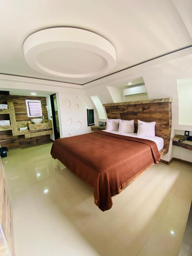 Hotel Fiesta Росарито Экстерьер фото