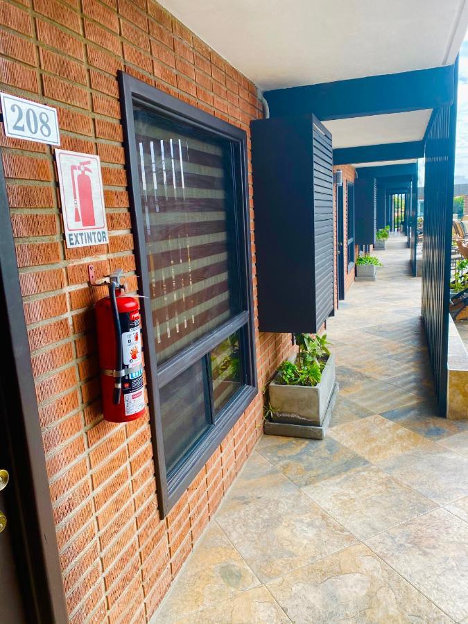 Hotel Fiesta Росарито Экстерьер фото