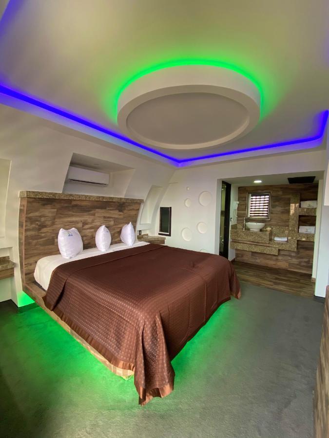 Hotel Fiesta Росарито Экстерьер фото