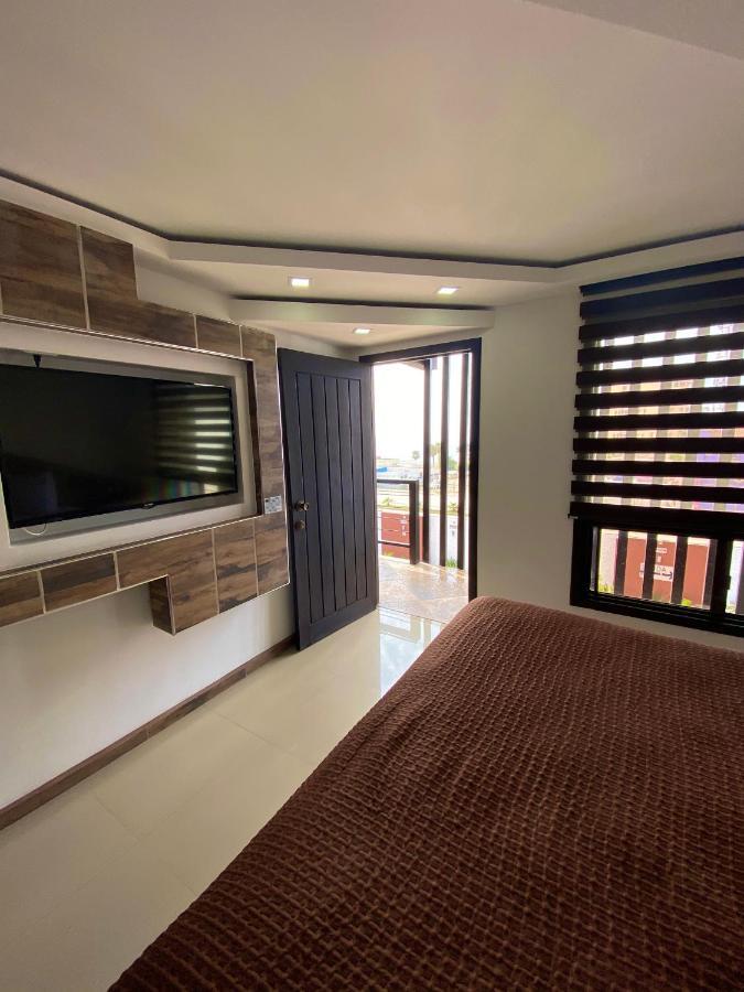 Hotel Fiesta Росарито Экстерьер фото